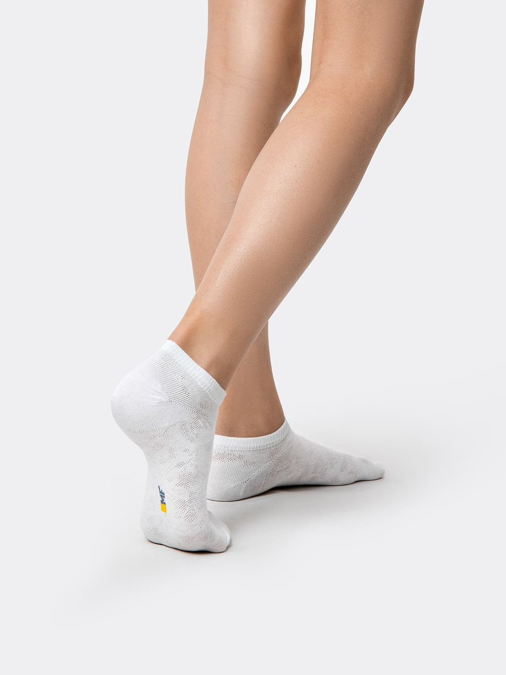 Цена за 5 пар! Носки детские укороченные в белом цвете с сердечками - Mark formelle фото 2