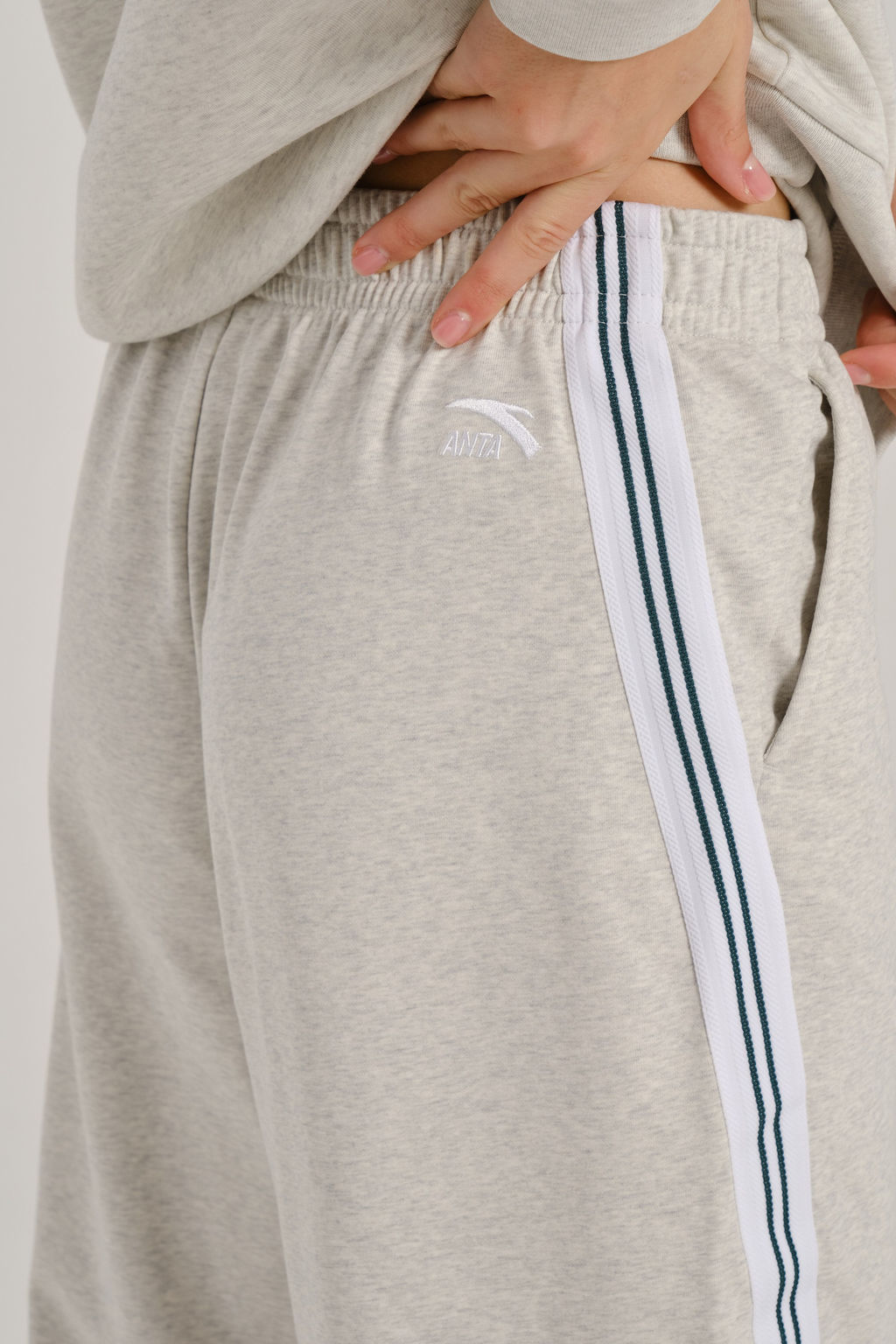 Брюки трикотажные Серый