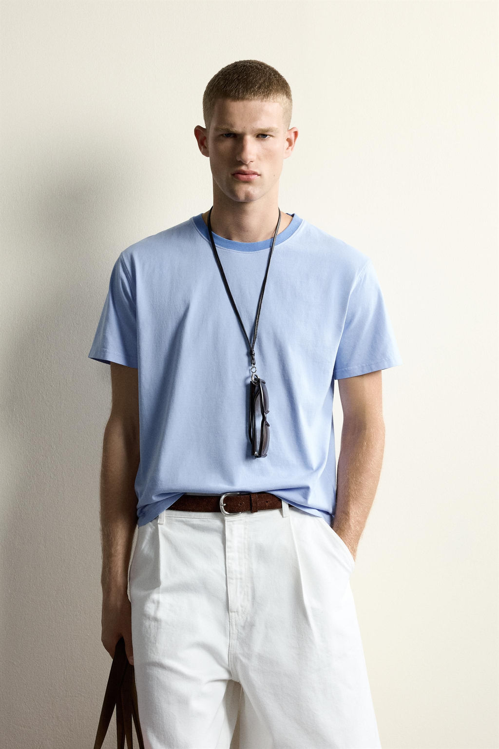 CAMISETA RELAXED FIT CUELLO CONTRASTE / CELESTE - Zara фото 2
