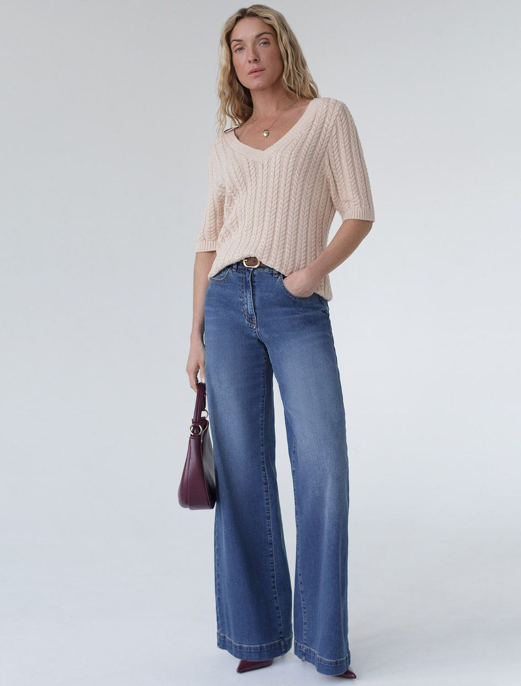 Джинсы трубы прямые с декоративной стиркой из эластичного денима - Vilatte фото 5