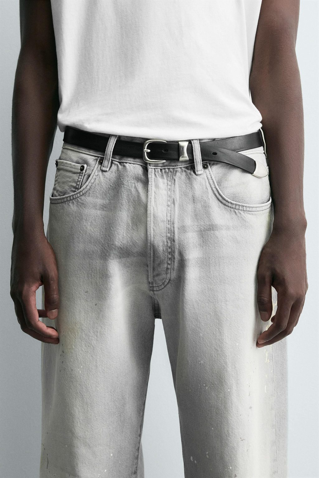 VINTAGE-EFFECT LEATHER BELT