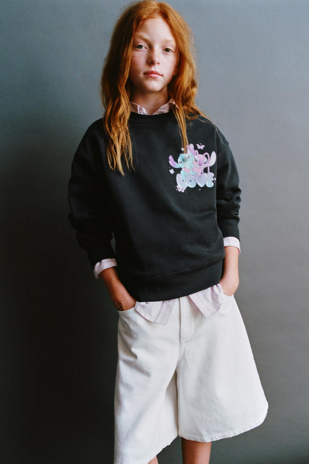 LOVE STICH DISNEY SWEATSHIRT