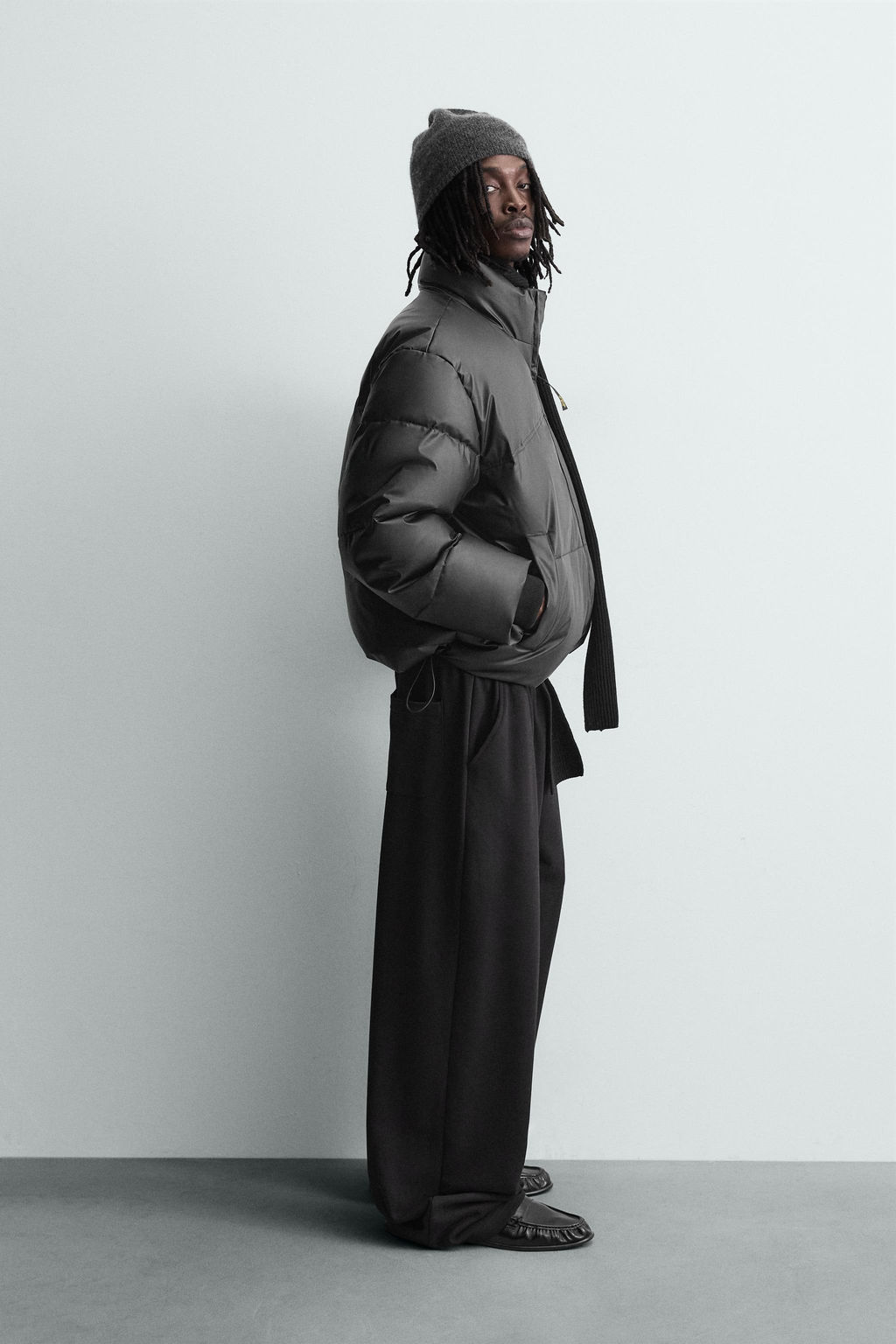 LEATHER EFFECT QUILTED JACKET - Zara фото 4