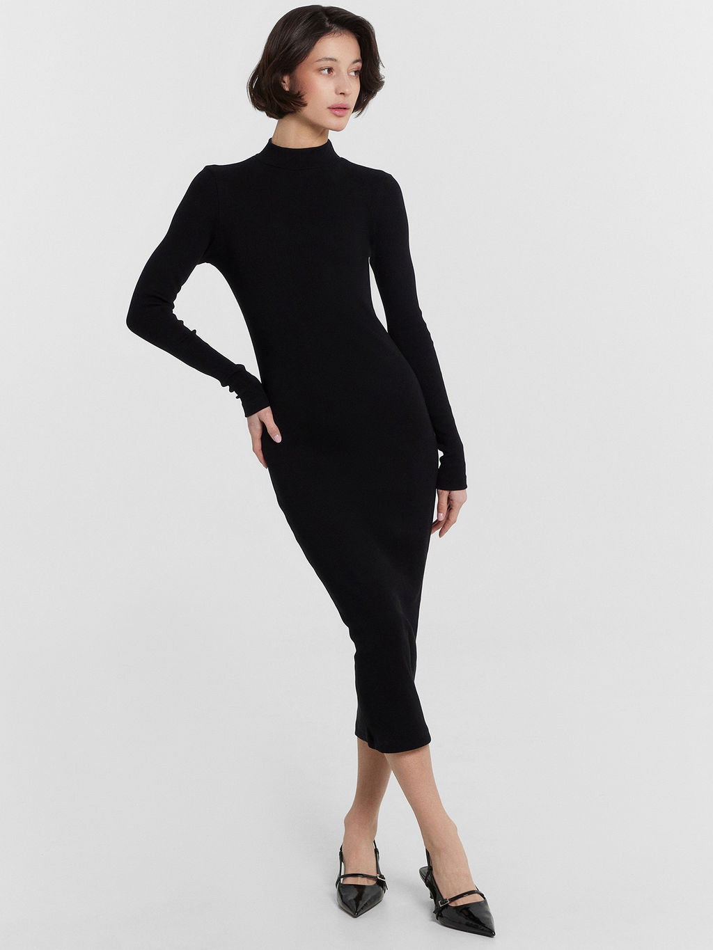 Платье женское черное длинное