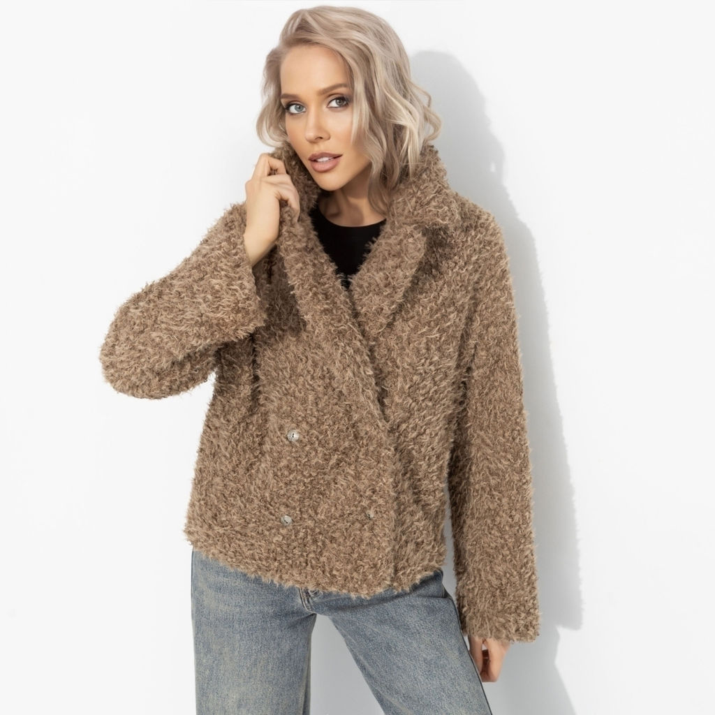 Розыгрыш. Полупальто из экомеха, Слишком заметна (oversize, 50-56)