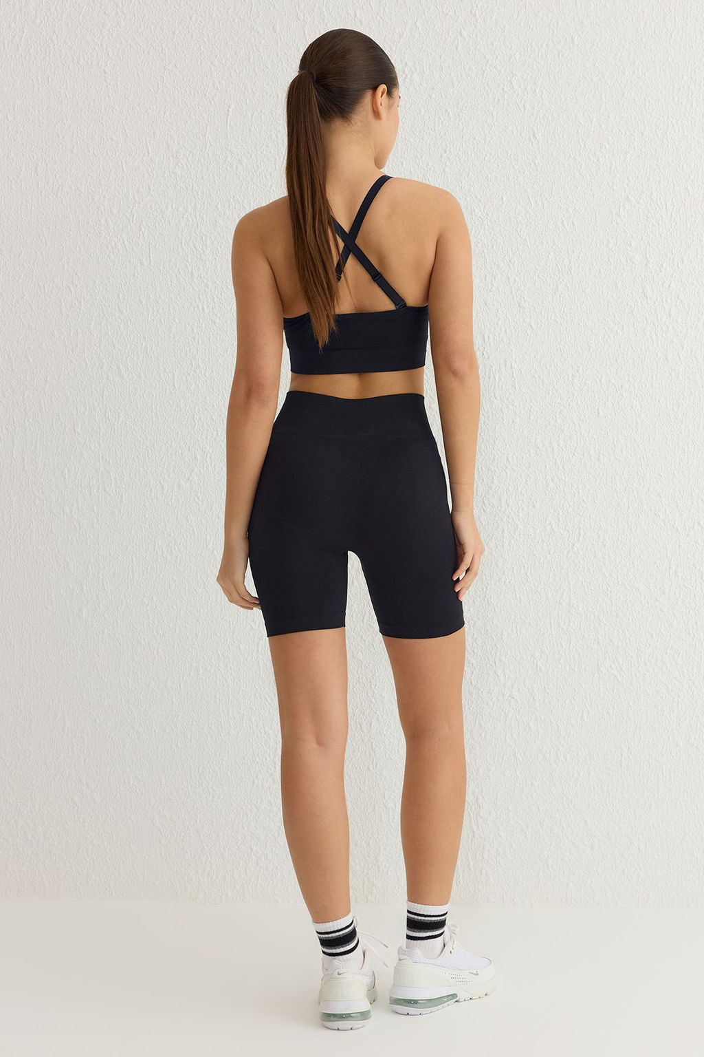 TRENDYOLMILLA Siyah-Lacivert 2li Paket Seamless/Dikissiz Orme Spor Sort/K?sa Tayt THMSS25TY00002 фото 4