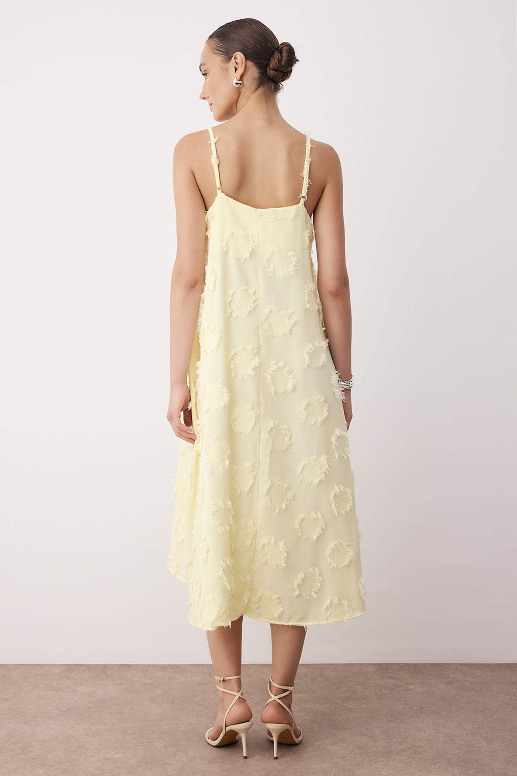 Mavi Duz Midi Dokuma Elbise TWOSS25EL00905 - Trendyolmilla фото 16