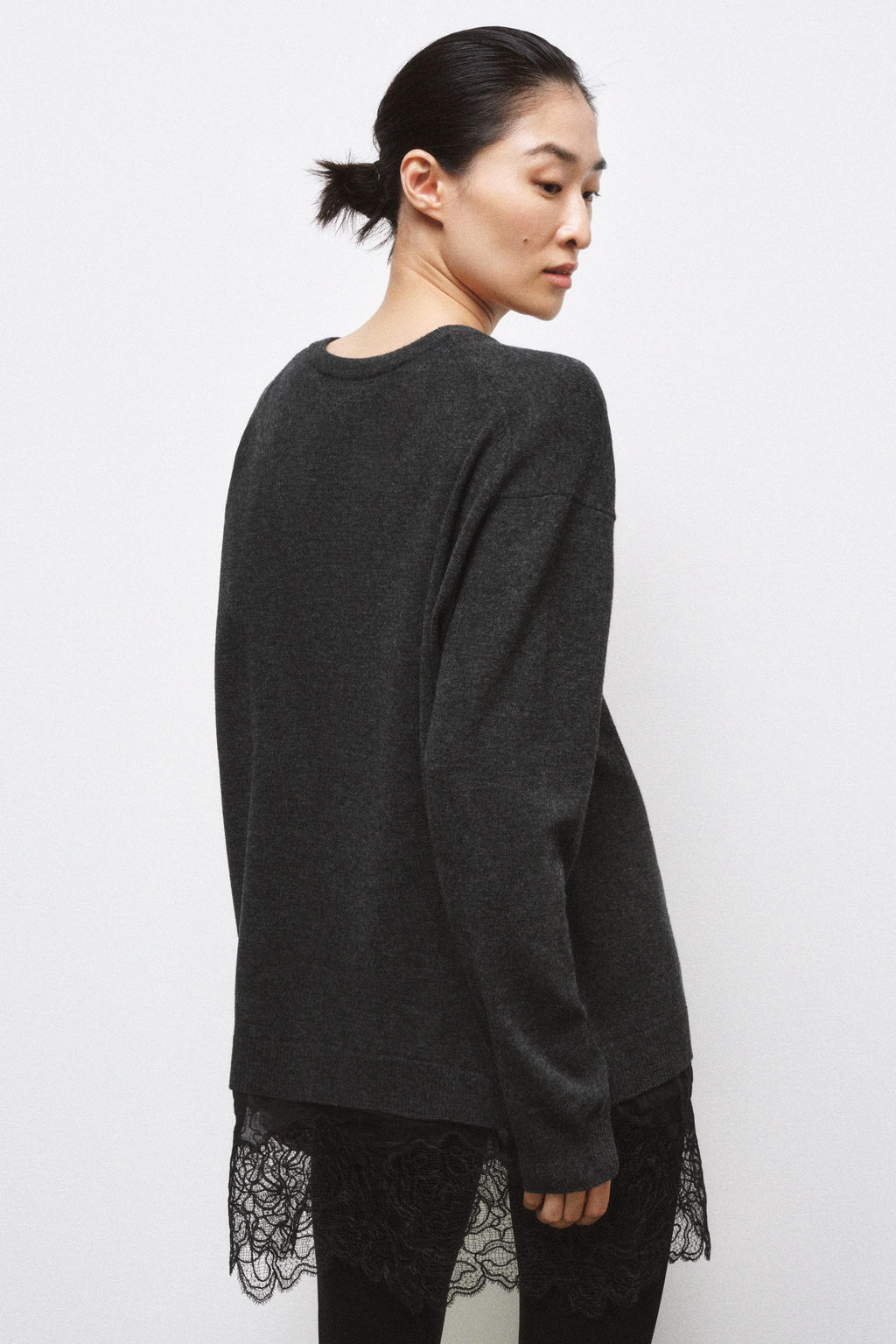 LONG KNIT JUMPER WITH LACE DETAIL - Zara фото 15