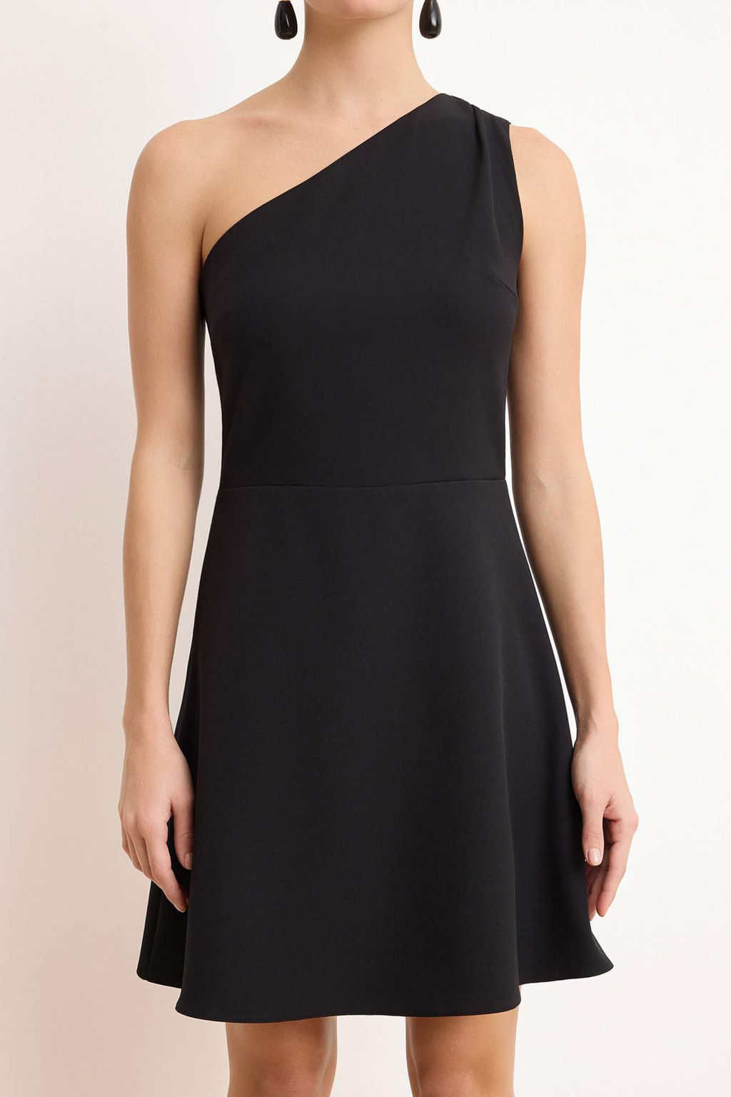 Siyah Tek Kol Etegi Belden Ac?lan K?sa / Mini Esnek Dokuma Elbise TWOSS26EL00290