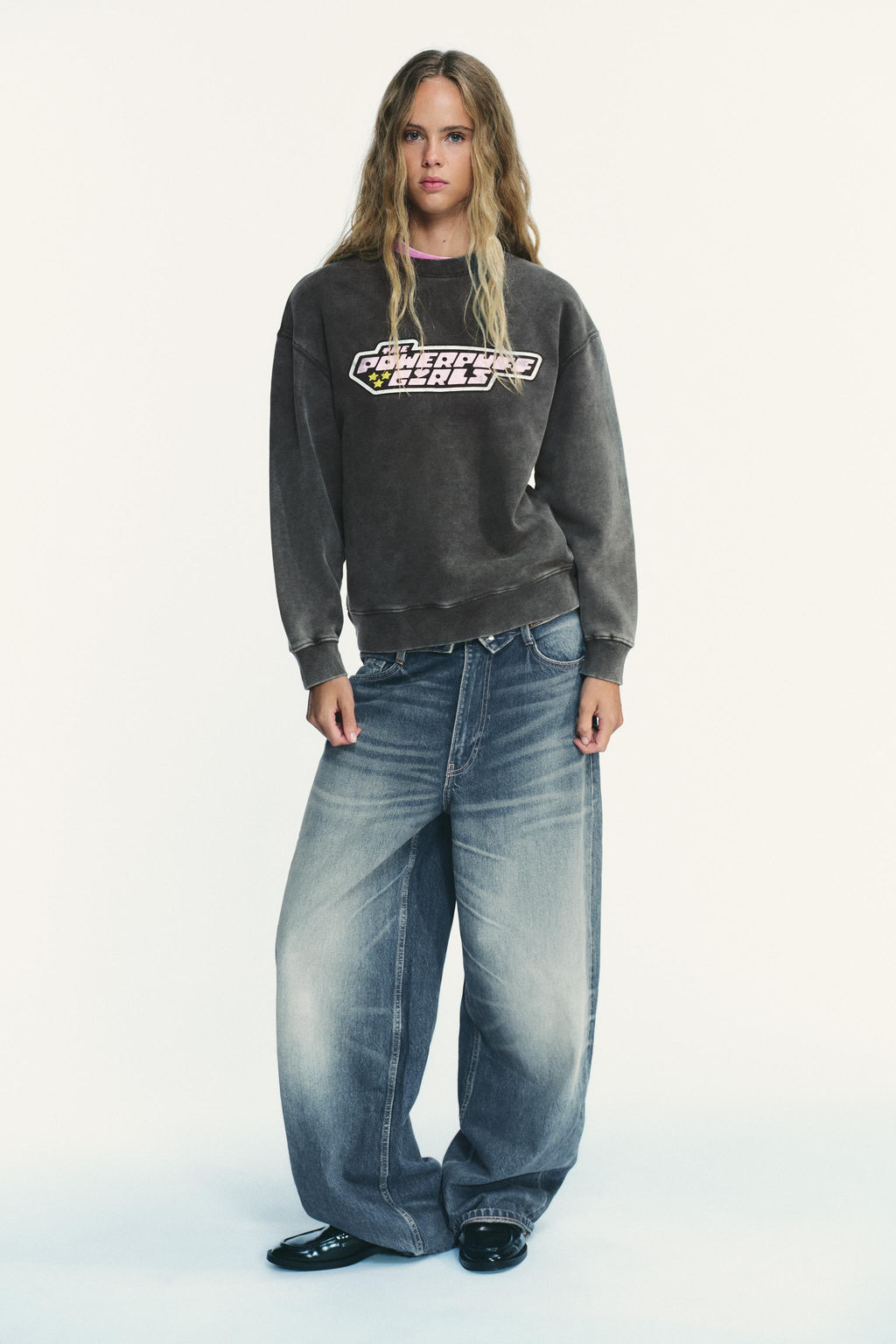 THE POWERPUFF GIRLS WASHED-EFFECT SWEATSHIRT