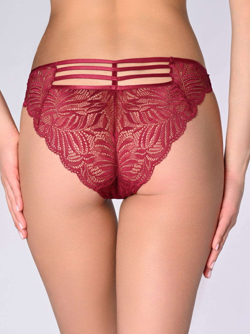 Кружевные трусы бразилиана со стрепами Indefini (Арт. 9826LUS)