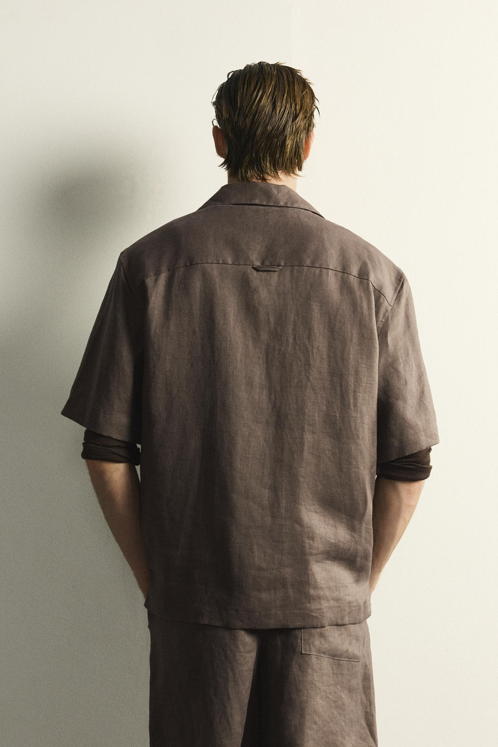 CAMISA RELAXED FIT 100% LINO / Marr?n / Topo - Zara фото 12