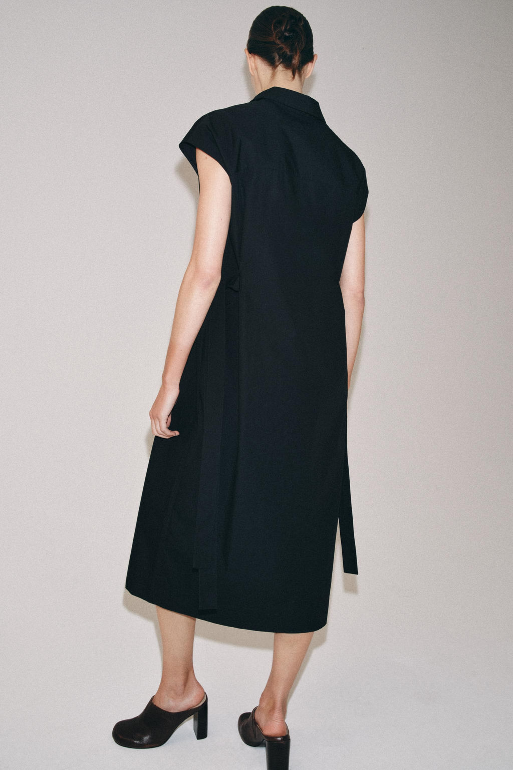 VESTIDO CAMISERO LAZADAS ZW COLLECTION / Negro - Zara фото 3