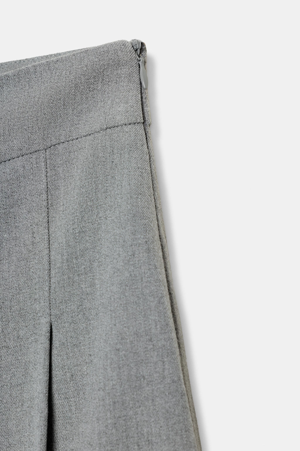 LONG BERMUDA SHORTS WITH DARTS - Zara фото 7