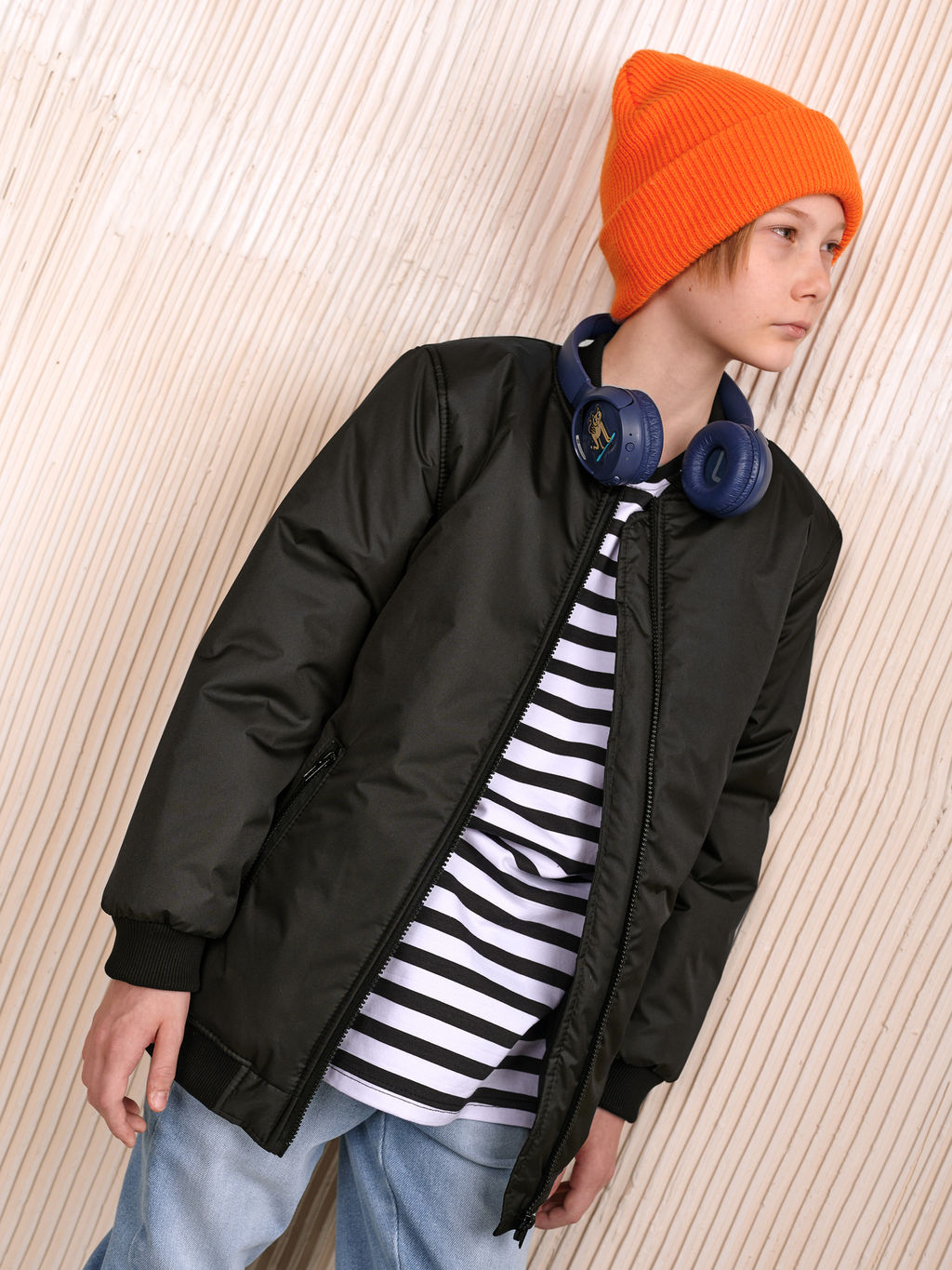 Бомбер демисезонный для мальчика Френд красный - Yollochka фото 25