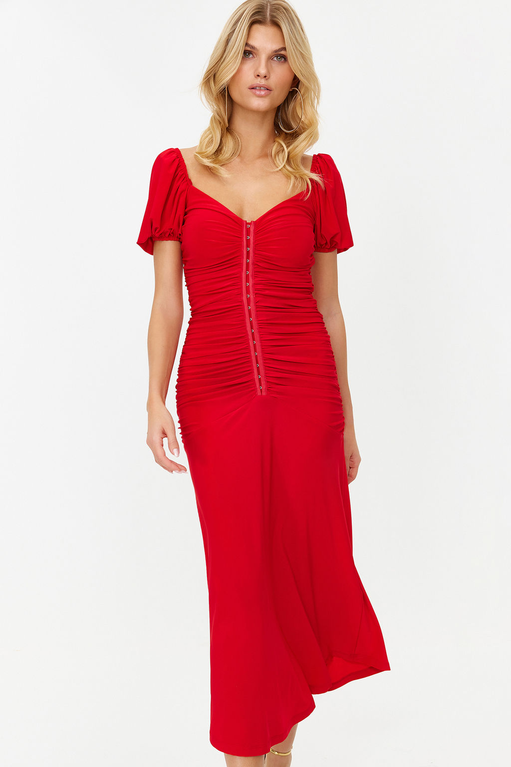 K?rm?z? Vucuda Oturan Agrafl? Orme S?k Abiye Elbise TPRSS23EL00084