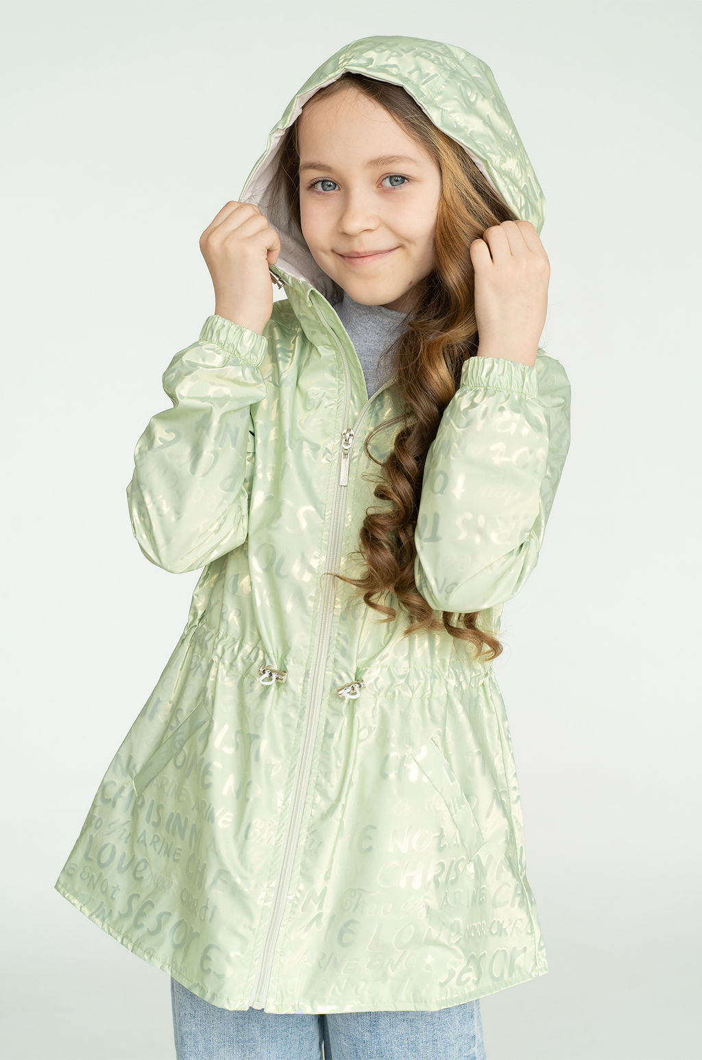 Ветровка для девочки салатовая