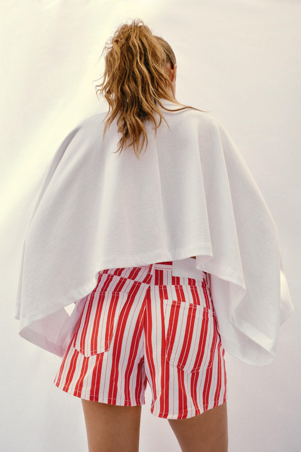 SHORTS MOM FIT RAYAS / Raya Roja - Zara фото 4