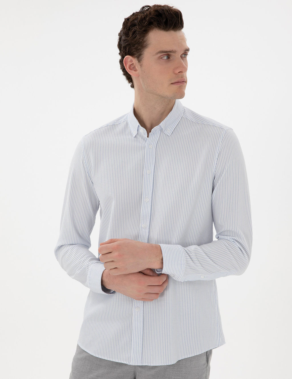 A__k Mavi Slim Fit _izgili Uzun Kollu G_mlek