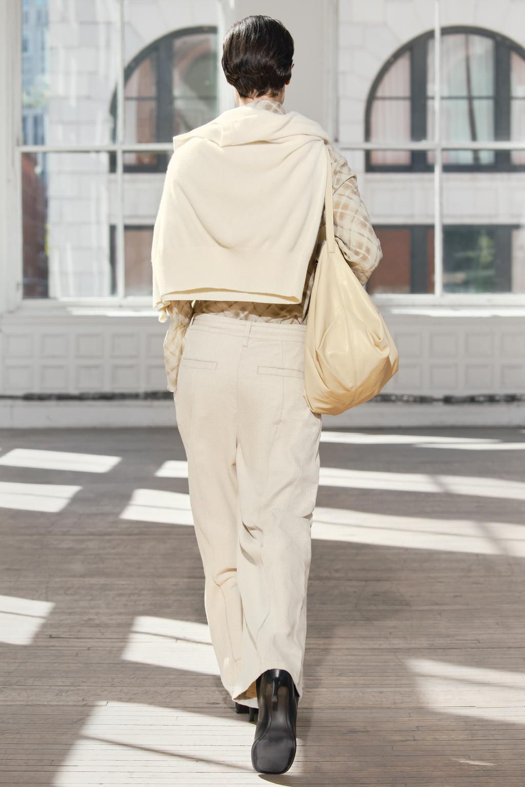 ZW COLLECTION STRAIGHT-LEG MID-RISE JEANS - Zara фото 4