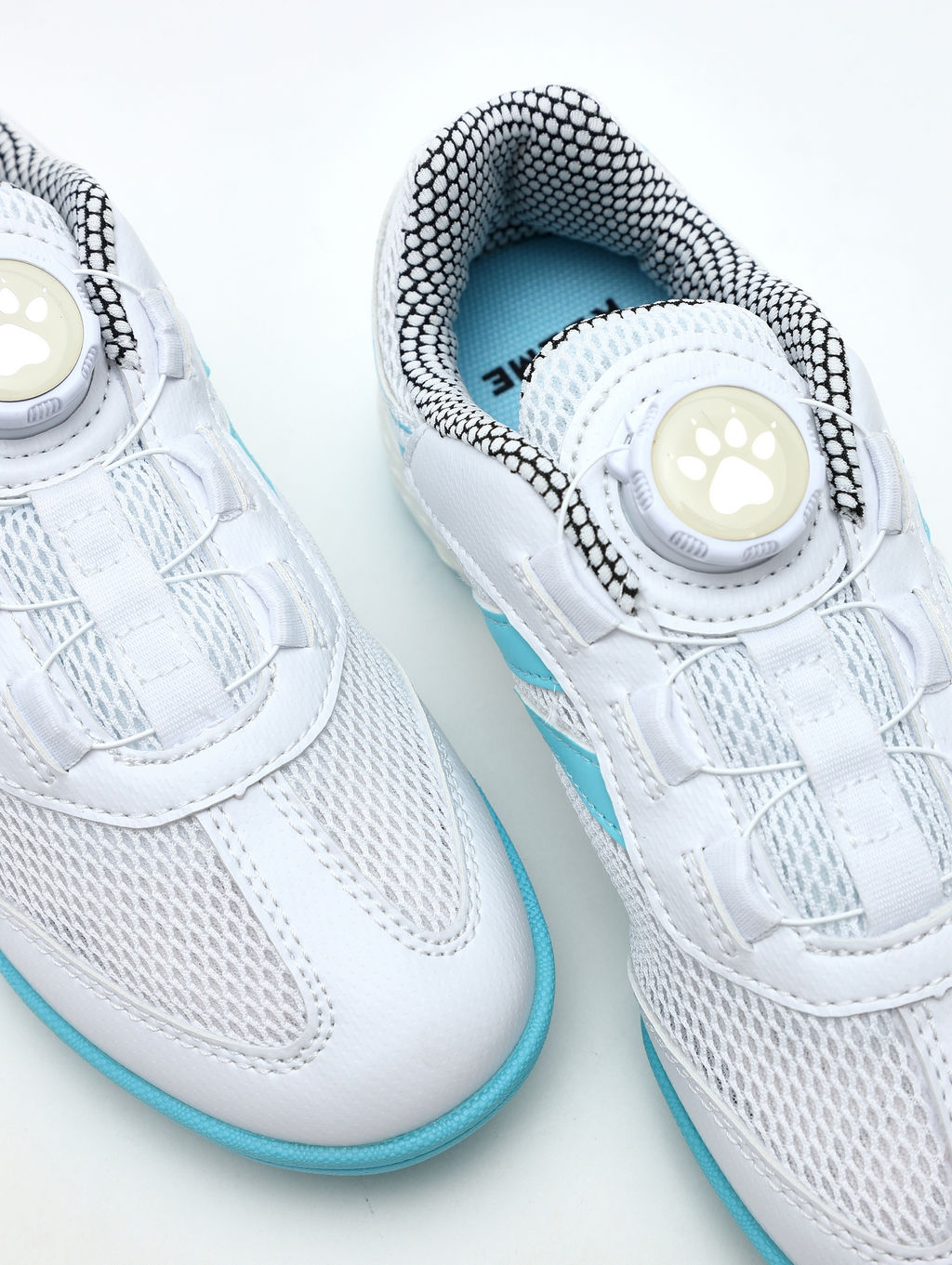 Детские шиповки KELME Childrens Football Shoes (TF) White