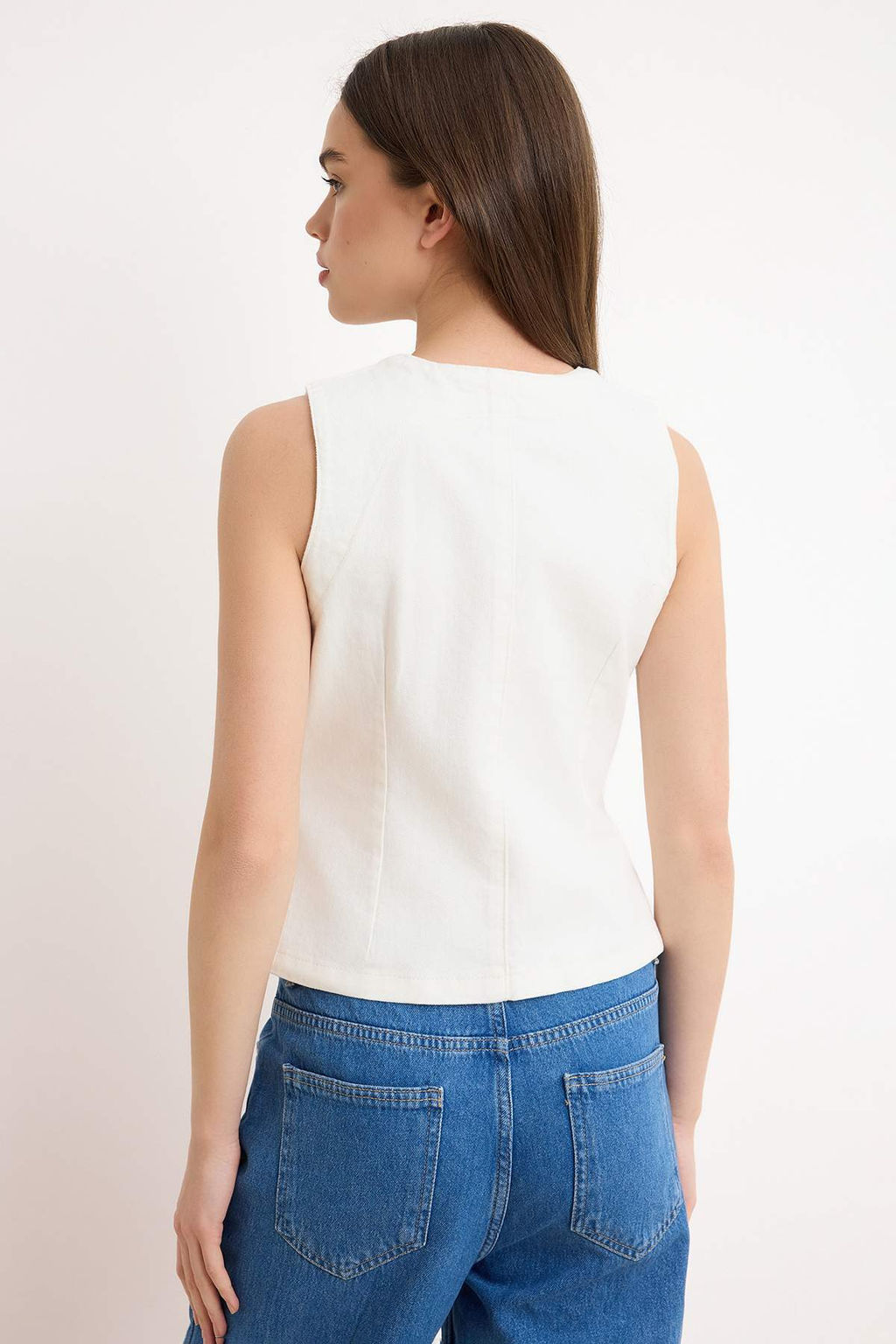 Koyu Mavi Dugme Detayl? Fitted 100% Pamuk Denim Yelek TWOSS26YE00004 - Trendyolmilla фото 10