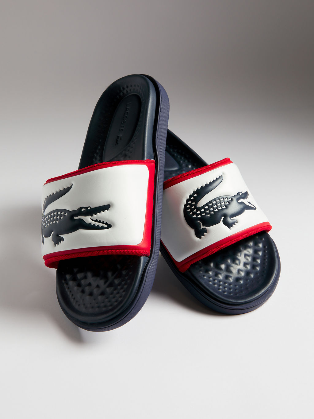 Мужские шлепанцы Сланцы LACOSTE SERVE SLIDE DUAL 1252CMA