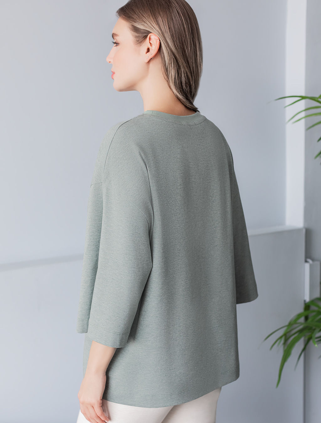 VILATTE / Свободная футболка из эластичного хлопка  фото 10