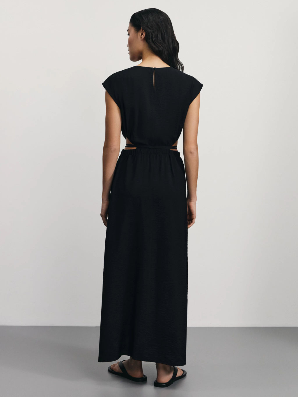 Платье миди из жатой вискозы / Zarina  фото 5