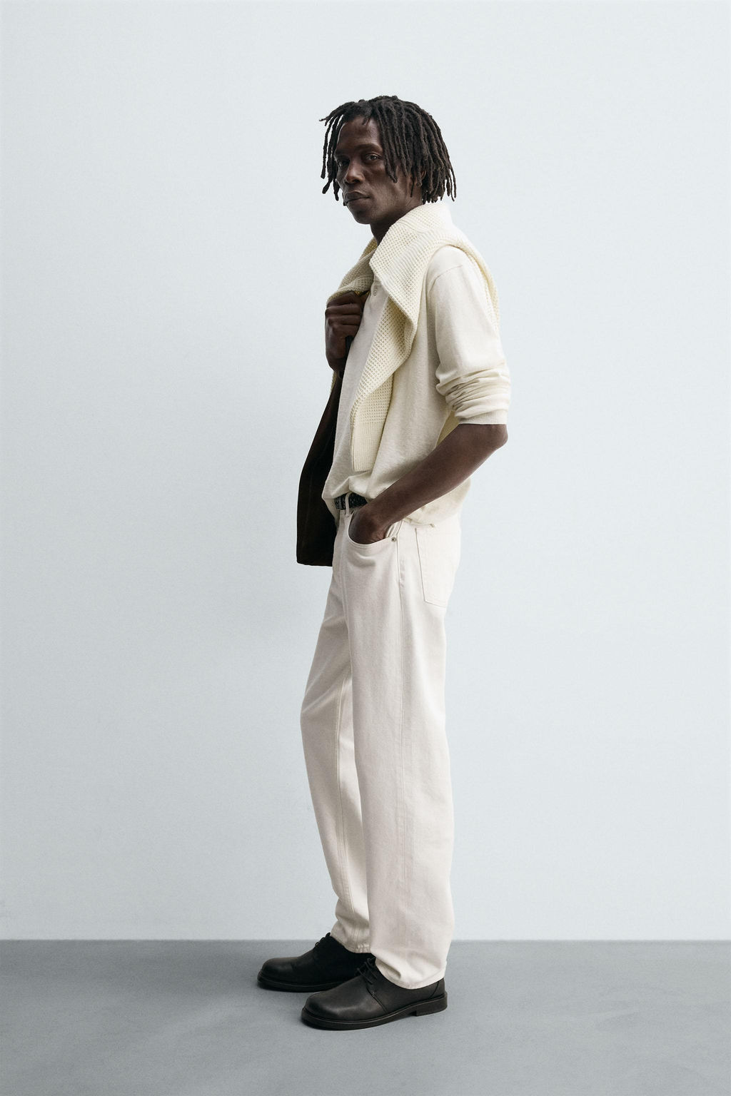 STRAIGHT FIT JEANS - Zara фото 4