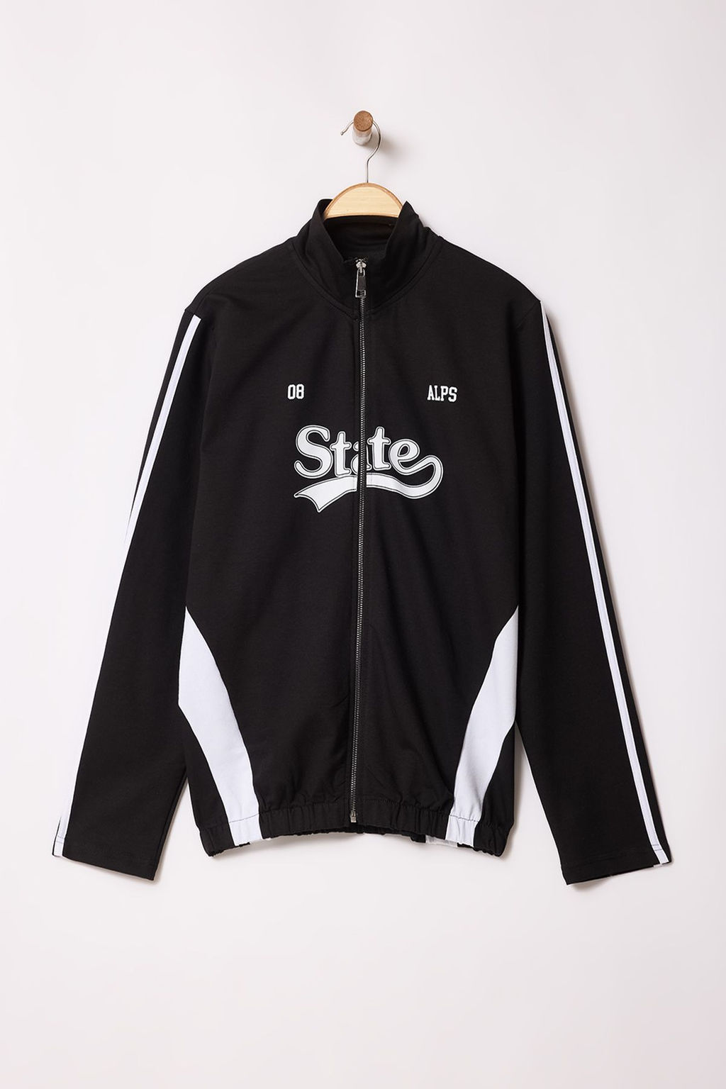 TRENDYOL MAN Siyah Regular/Normal Kesim Fermuarl? Serit Detayl? Sweatshirt TMNSS25SW00005