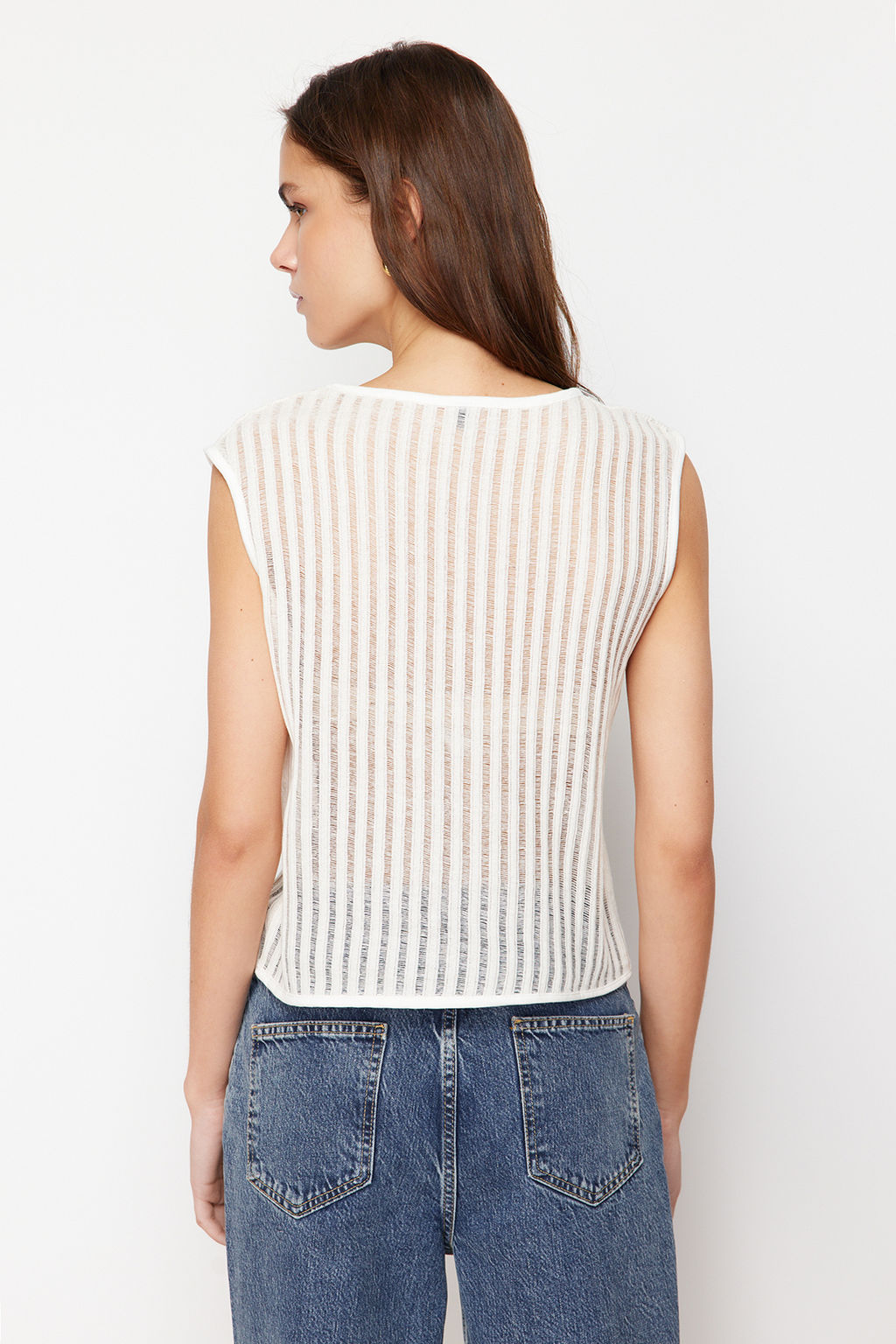 Ekru Triko Gorunumlu Bisiklet Yaka Regular/Normal Kal?p Orme Bluz TWOSS24BZ00504 - Trendyolmilla фото 6