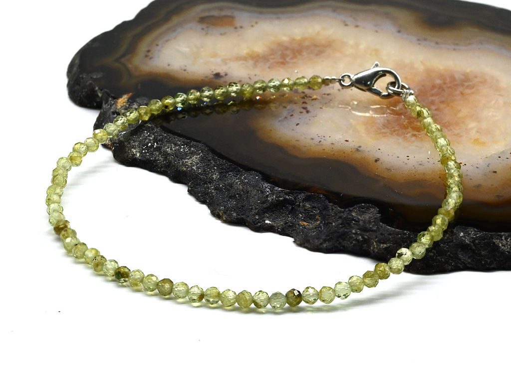 Браслет из фианитов шарик гр.2мм цв.графит, 16,5см - Радуга камня фото 6