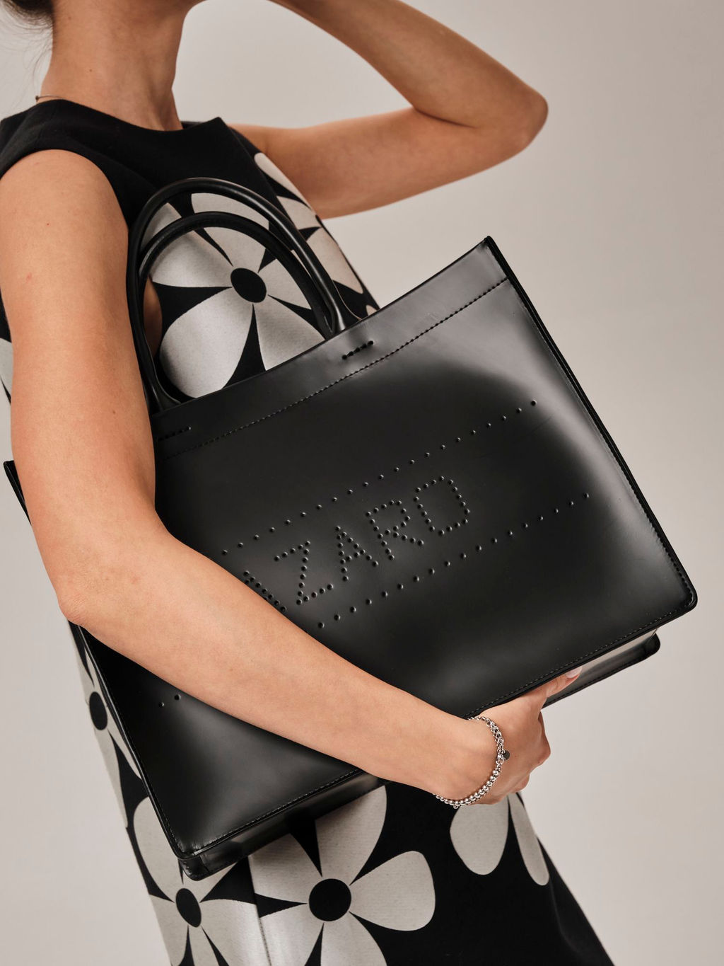 Сумка кожаная Azaro 30578 черный