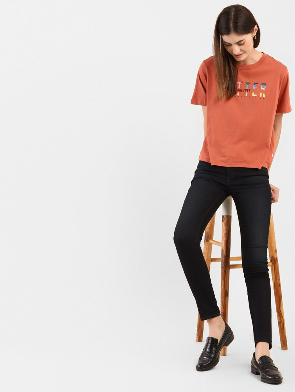 Джинсы женские