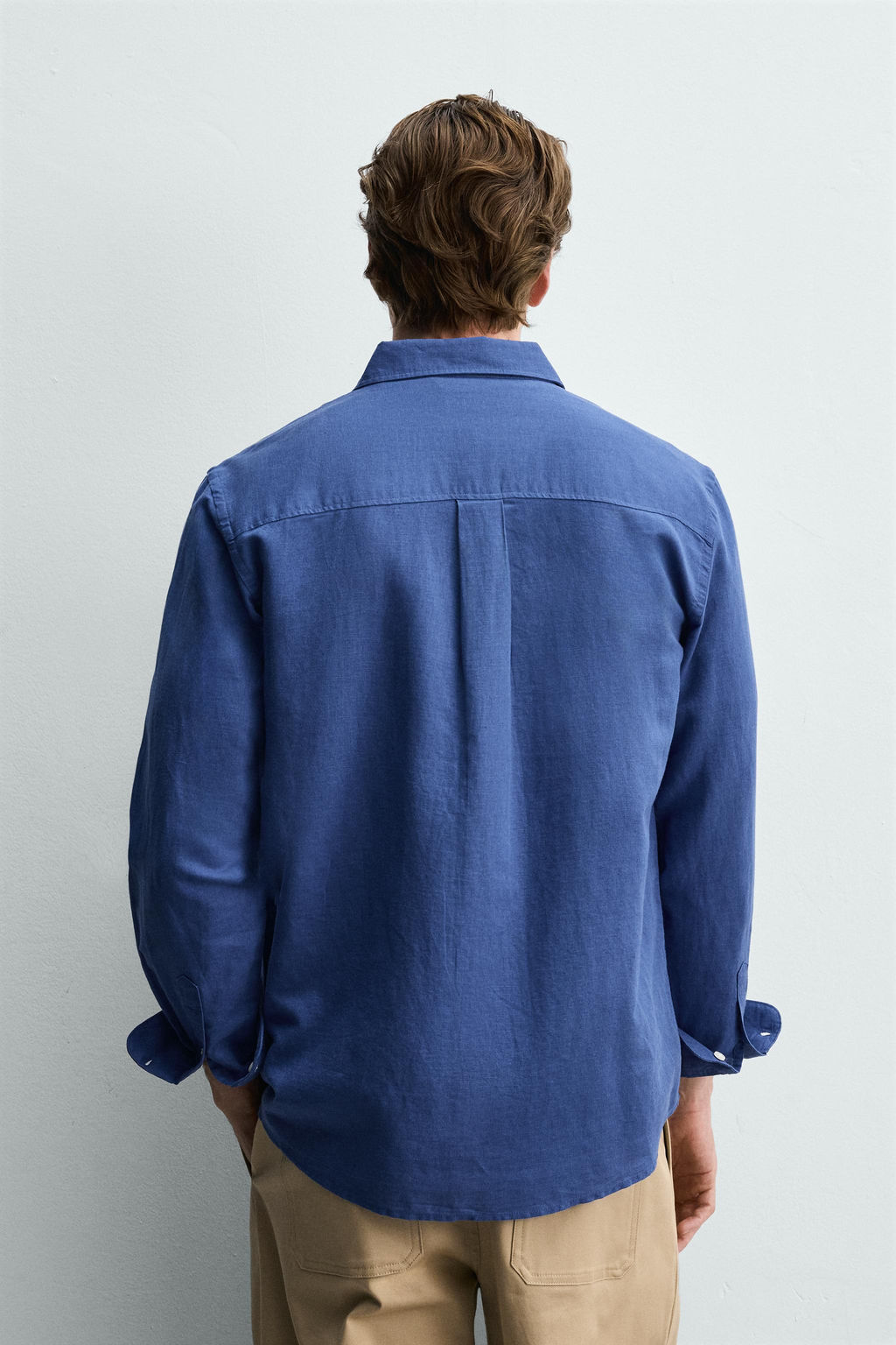 CAMISA REGULAR FIT LINO - ALGOD?N / Azul?n - Zara фото 3