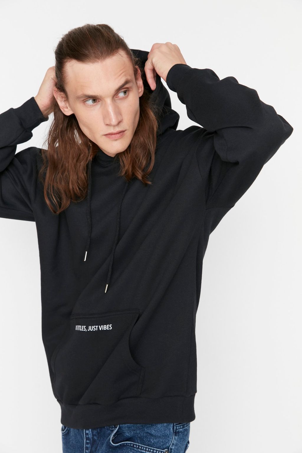 Siyah Oversize/Genis Kesim Fit Kapusonlu Yaz? Bask?l? Sweatshirt TMNAW23SW00015 - Trendyolmilla фото 5