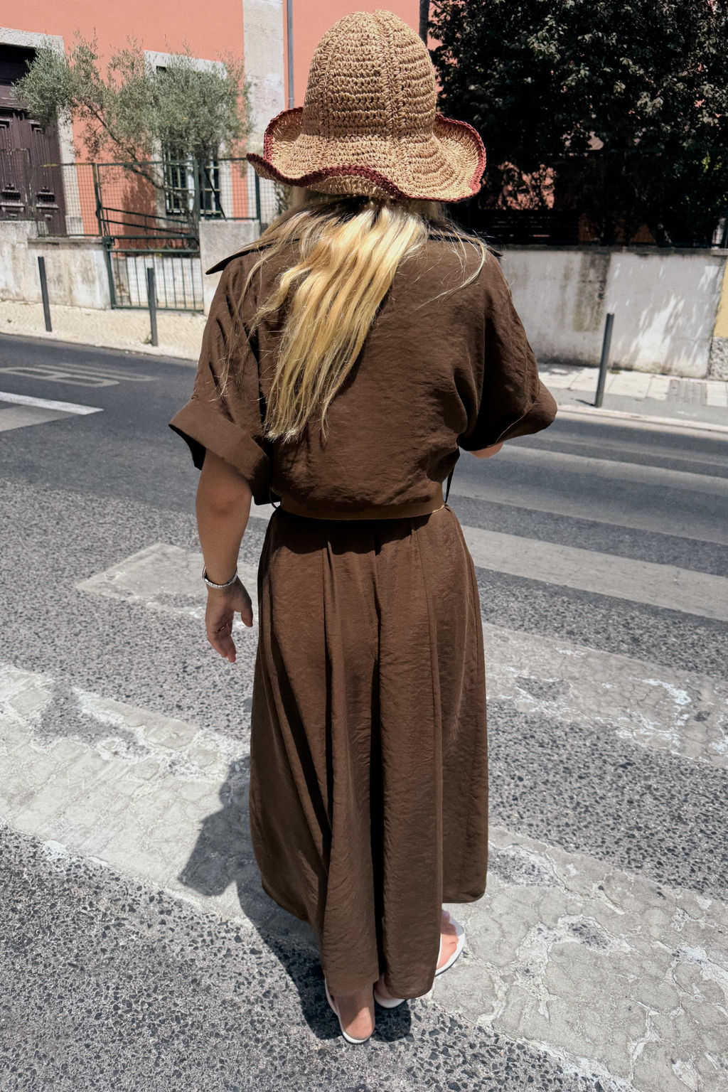 VESTIDO MIDI CINTUR?N / Marr?n - Zara фото 4