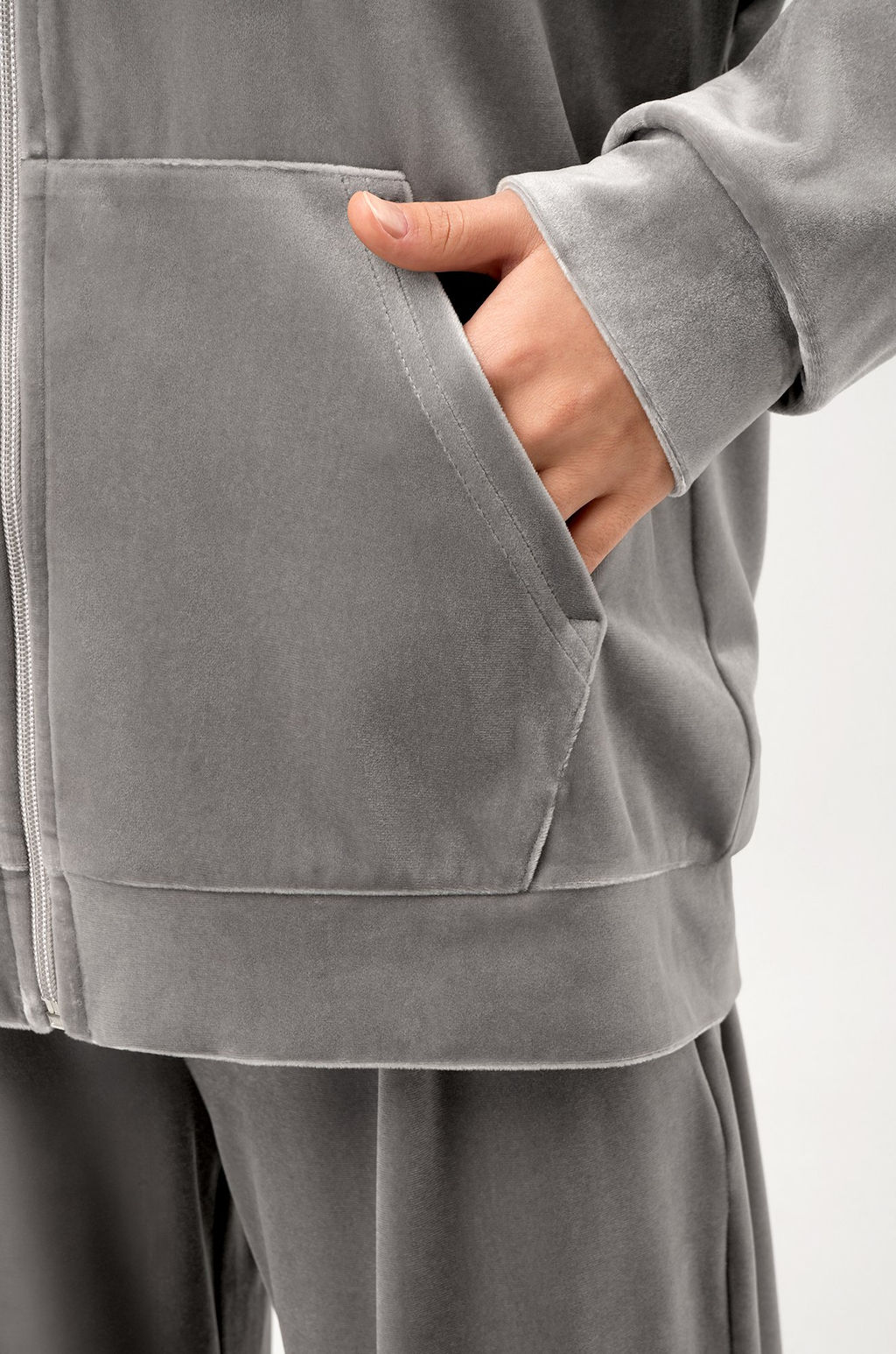 Велюровый костюм для девочки Happyfox