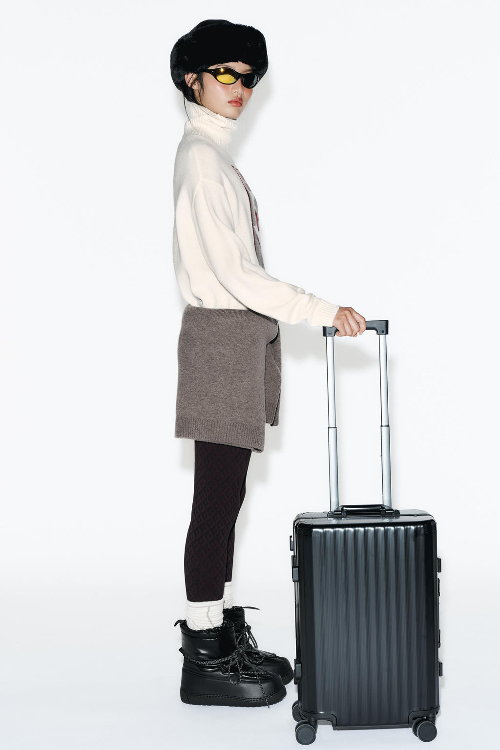 SKI COLLECTION CABIN SUITCASE WITH SECURITY LOCK