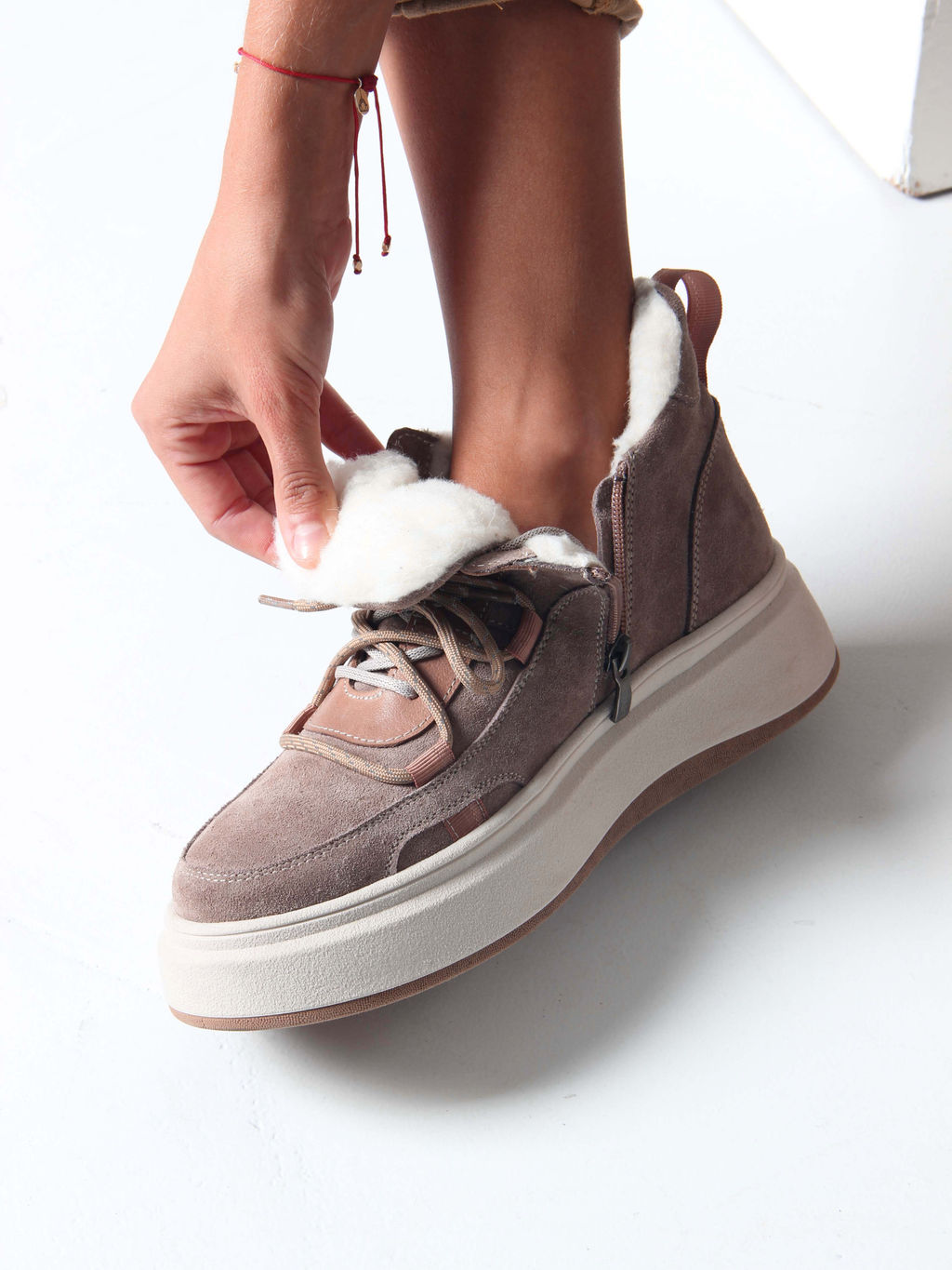 Ботинки 229.windybe. Капучино замша/Мех