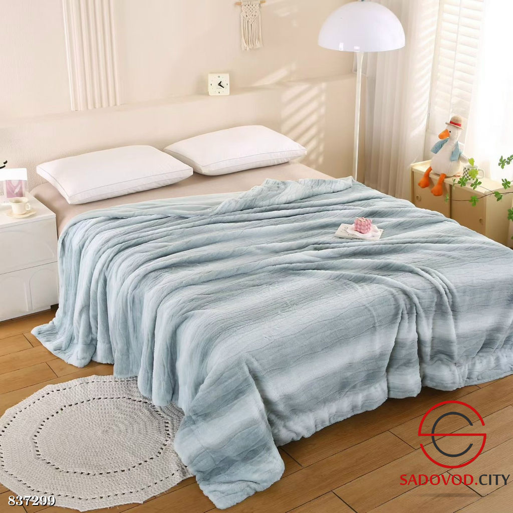 Плед на кровать мягкий