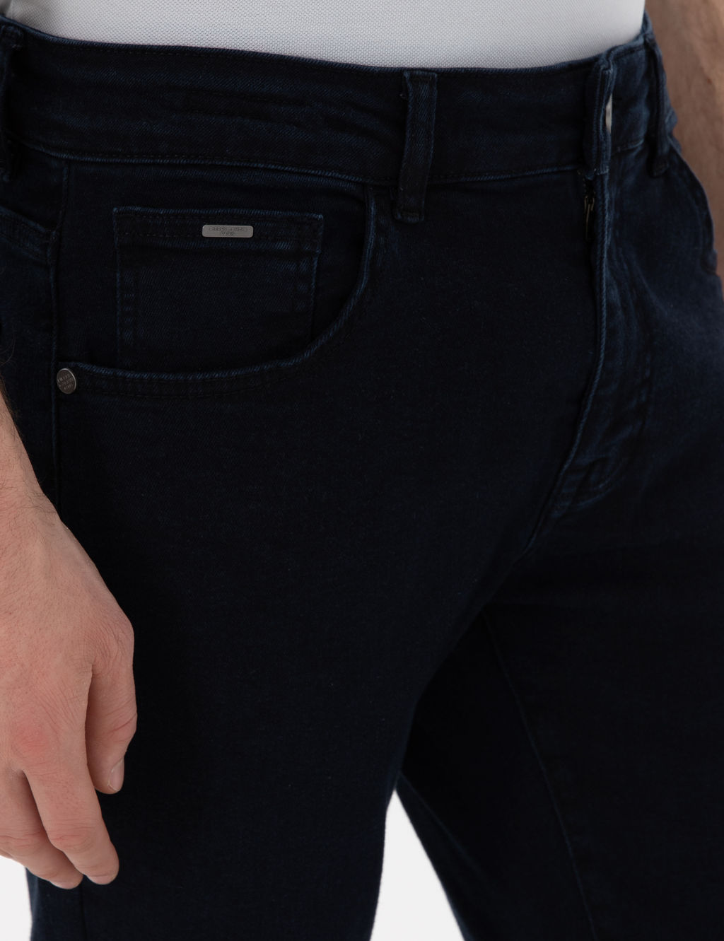 Lacivert Slim Fit Jean Pantolon