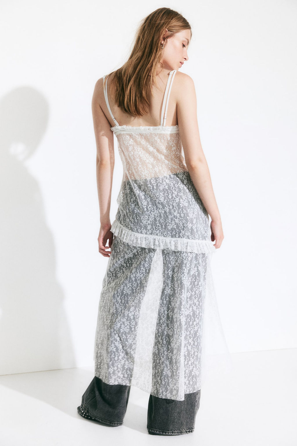 Vestido de encaje con ribetes de volante - H&m фото 6