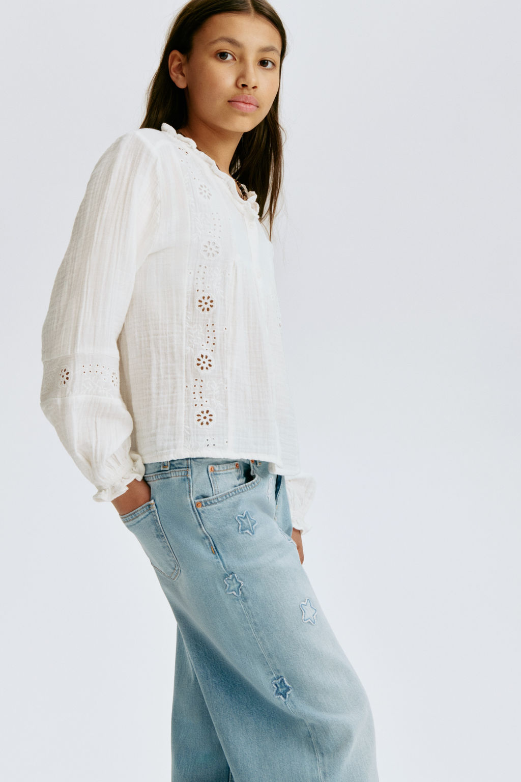 Blusa de algod?n con bordado ingl?s - H&m фото 4