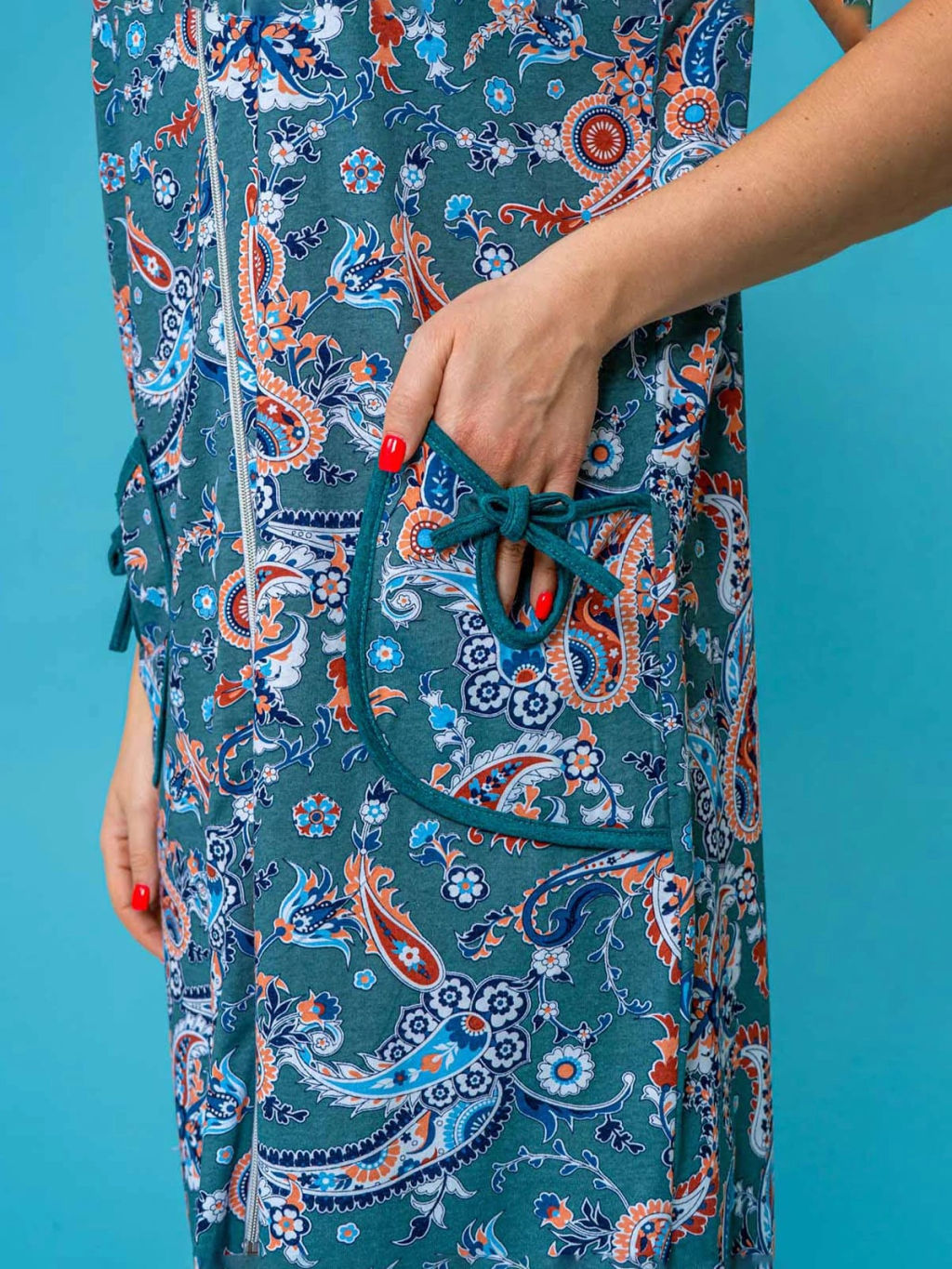 Халат женский, цвет зеленый