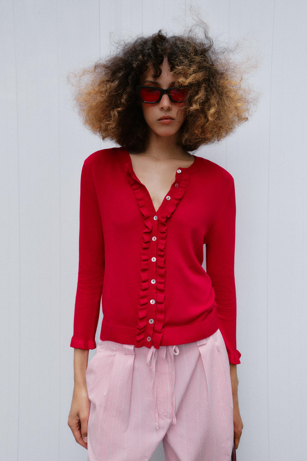 CHAQUETA PUNTO VOLANTES / Rojo - Zara фото 2