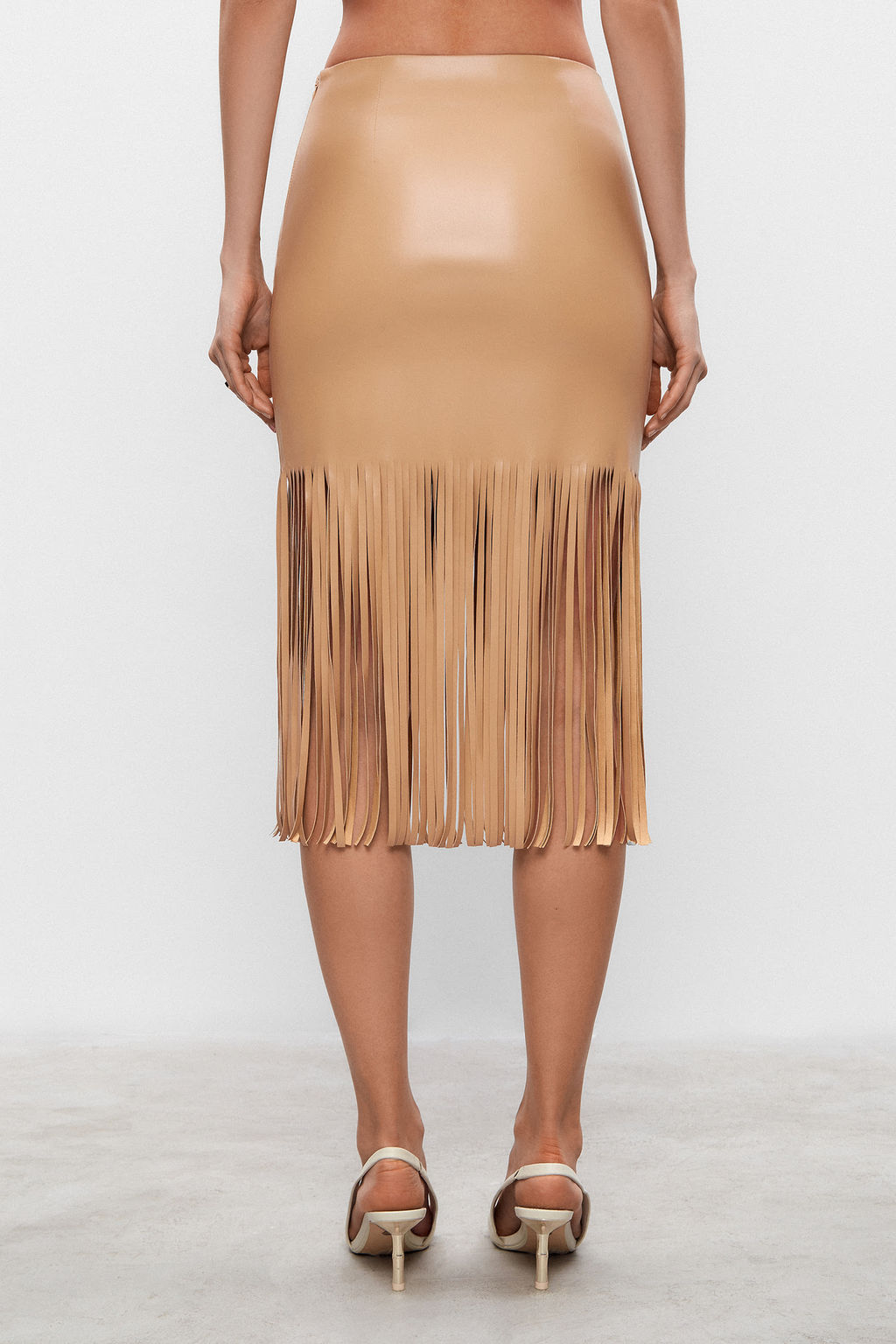 Юбка из экокожи с бахромой - Mollis фото 4