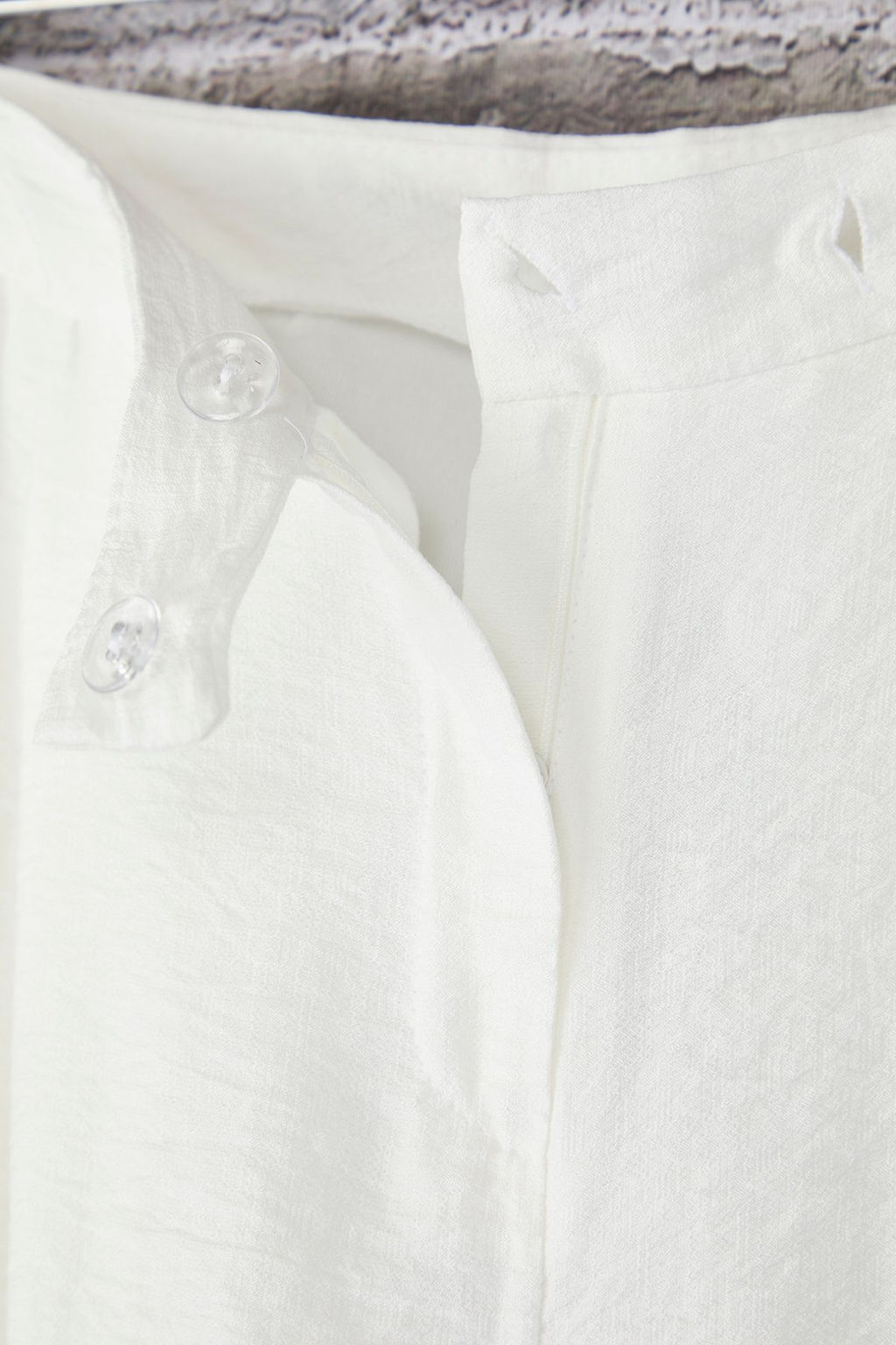 Trendyolmilla Beyaz Dokulu Wide Leg/Genis Paca Ince Kumas Astarl? Pantolon TWOSS25PL00113  фото 7