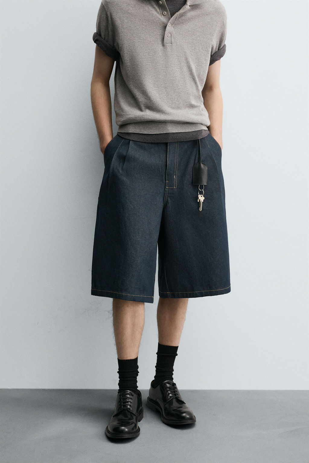 PLEATED RELAXED FIT DENIM BERMUDA SHORTS - Zara фото 2